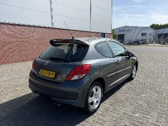 Peugeot 207 1.6 CLIMA - NAVI picture 3