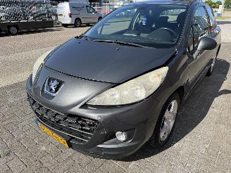 Peugeot 207 1.6 CLIMA - NAVI picture 10