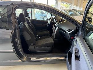 Peugeot 207 1.6 CLIMA - NAVI picture 16