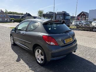 Peugeot 207 1.6 CLIMA - NAVI picture 6