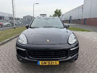 Porsche Cayenne 3.0 S E-Hybrid picture 6