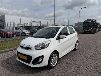 Unfallwagen Kia Picanto 1.2 CVVT 63kw AIRCO 2011/9