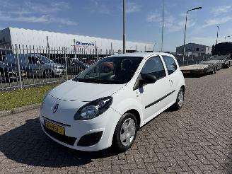 škoda osobní automobily Renault Twingo 1.2 43kw Acces 2010/11