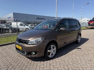 Schadeauto Volkswagen Touran 1.4 TSI 103Kw Clima 2010/12