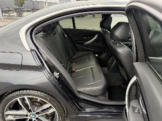 BMW 3-serie 330i M Sort picture 22