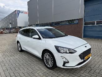 Coche accidentado Ford Focus 1.0 Hybrid Titanium X 92kw Clima - Navi 2021/6