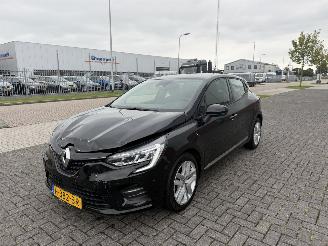 Unfallwagen Renault Clio 1.0 TCe  74kw  NAVI 2020/2