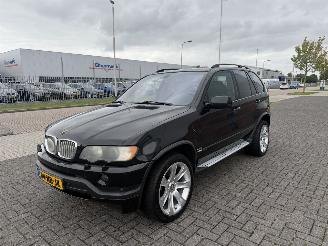uszkodzony samochody osobowe BMW X5 4.6 is 2003/7