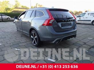 Volvo V-60 V60 I (FW/GW), Combi, 2010 / 2018 2.0 D2 16V picture 3