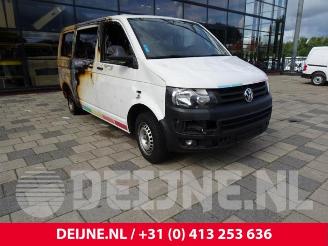 Vrakbiler auto Volkswagen Transporter Transporter T5, Van, 2003 / 2015 2.0 BiFuel 2015/5