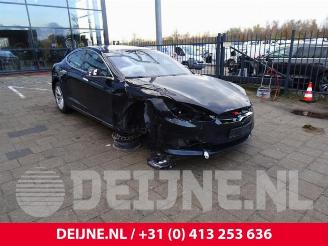rozbiórka samochody osobowe Tesla Model S Model S, Liftback, 2012 75D 2018/12