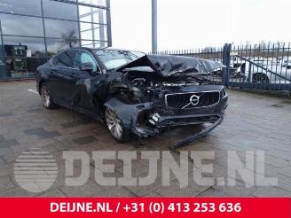 Coche siniestrado Volvo S-90 S90 II, Sedan, 2016 2.0 D3 16V 2018/4