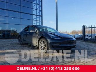 Vrakbiler auto Tesla Model 3 Model 3, Sedan, 2017 EV AWD 2020/2