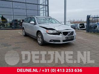 Dezmembrări autoturisme Volvo V-70 V70 (BW), Combi, 2007 / 2016 2.0 16V Flexifuel 2008/9