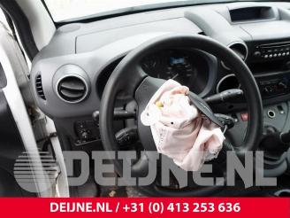 Peugeot Partner Partner (GC/GF/GG/GJ/GK), Van, 2008 / 2018 1.6 HDI 90 picture 21