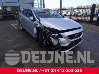 Autoverwertung Volvo V-40 V40 (MV), Hatchback 5-drs, 2012 / 2019 2.0 T3 16V 2016