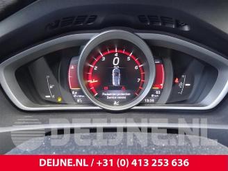 Volvo V-40 V40 (MV), Hatchback 5-drs, 2012 / 2019 2.0 T3 16V picture 30