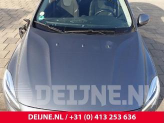 Volvo V-40 V40 (MV), Hatchback 5-drs, 2012 / 2019 2.0 D2 16V picture 32