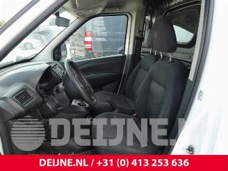 Opel Combo Combo, Van, 2012 / 2018 1.6 CDTI 16V ecoFlex picture 20