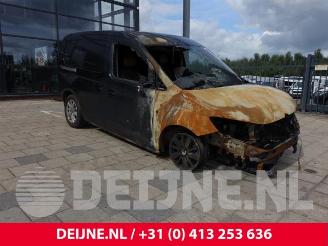 Salvage car Volkswagen Caddy Caddy Cargo V (SBA/SBH), Van, 2020 2.0 TDI BlueMotionTechnology 2024/2