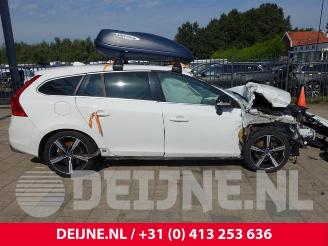 Volvo V-60 V60 I (FW/GW), Combi, 2010 / 2018 2.0 T4 16V picture 8