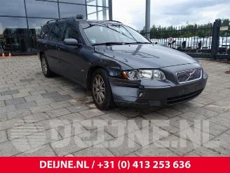 Autoverwertung Volvo V-70 V70 (SW), Combi, 1999 / 2008 2.4 D5 20V 2005/7