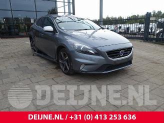 Auto da rottamare Volvo V-40 V40 (MV), Hatchback 5-drs, 2012 / 2019 2.0 D4 16V 2014/10