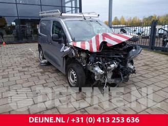 Salvage car Peugeot Partner Partner (EF/EU), Van, 2018 1.6 BlueHDi 100 2019/1