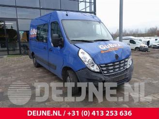 Vrakbiler auto Renault Master Master IV (FV), Van, 2010 2.3 dCi 125 16V FWD 2012/10