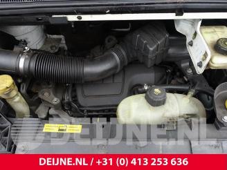 Opel Vivaro Vivaro, Van, 2014 / 2019 1.6 CDTI 90 picture 35