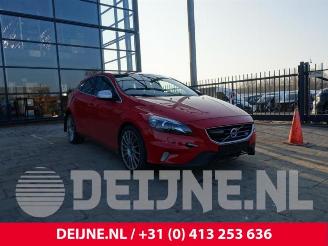 Dezmembrări autoturisme Volvo V-40 V40 (MV), Hatchback 5-drs, 2012 / 2019 1.6 D2 2013/2
