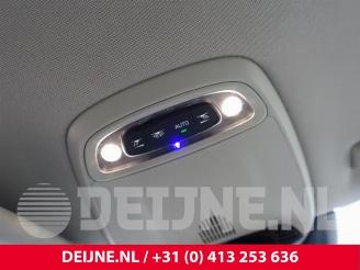 Volvo V-40 V40 (MV), Hatchback 5-drs, 2012 / 2019 1.6 D2 picture 24