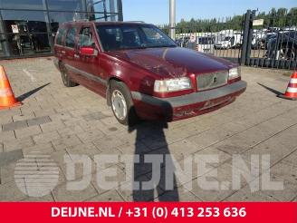 Coche siniestrado Volvo 850 850 Estate, Combi, 1992 / 1997 2.5i 10V 1996/11