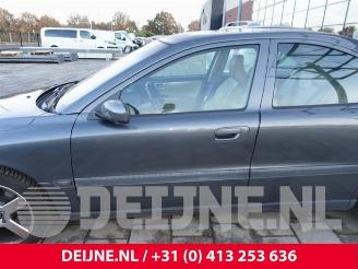 Volvo S-60 S60 I (RS/HV), Sedan, 2000 / 2010 2.5 R Turbo 20V picture 12