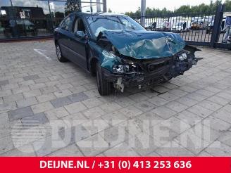 Coche siniestrado Volvo S-60 S60 I (RS/HV), Sedan, 2000 / 2010 2.4 20V 140 2001/1