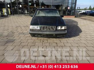 Volvo 850 850 Estate, Combi, 1992 / 1997 2.5i 10V picture 2