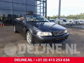 Vrakbiler auto Volvo C-70 C70 (NC), Cabrio, 1998 / 2006 2.3 Turbo 20V 2002/7