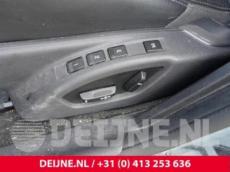 Volvo V-60 V60 I (FW/GW), Combi, 2010 / 2018 2.4 D6 20V Plug-in Hybrid AWD picture 28