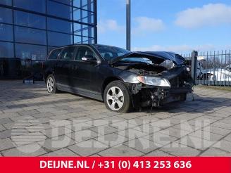 Salvage car Volvo V-70 V70 (BW), Combi, 2007 / 2016 2.5 T 20V 2008/9