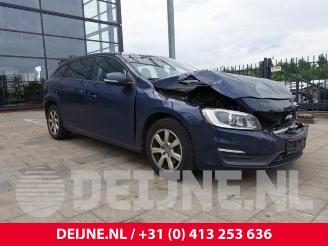 Dezmembrări autoturisme Volvo V-60 V60 I (FW/GW), Combi, 2010 / 2018 2.0 D3 20V 2014/9