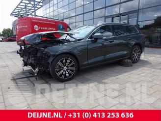 Volvo V-60 V60 II (ZW), Combi, 2018 2.0 T8 16V Plug-in Hybrid AWD picture 3