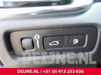 Volvo V-60 V60 II (ZW), Combi, 2018 2.0 T8 16V Plug-in Hybrid AWD picture 26