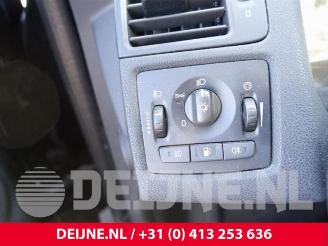 Volvo V-50 V50 (MW), Combi, 2003 / 2012 2.0 16V picture 19