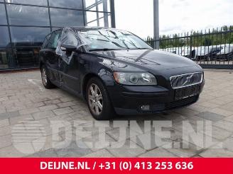 Vrakbiler auto Volvo V-50 V50 (MW), Combi, 2003 / 2012 2.4 20V 2006/1