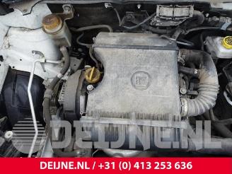 Fiat Doblo Doblo Cargo (263), Van, 2010 1.4 16V picture 32