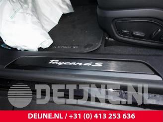 Porsche Taycan Taycan Cross Turismo (Y1B), Combi, 2020 4S Performance Battery Plus picture 21