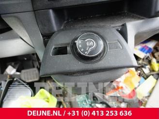 Opel Vivaro Vivaro, Van, 2019 2.0 Diesel 145 picture 22