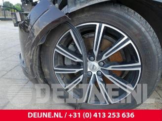 Volvo Xc-60 XC60 II (UZ), SUV, 2017 2.0 T8 16V Recharge, Twin Engine AWD picture 9