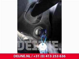 Fiat Doblo Doblo Cargo (223), Van, 2001 / 2010 1.6 16V picture 31