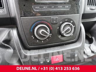 Peugeot Boxer Boxer (U9), Van, 2006 2.0 BlueHDi 130 picture 30